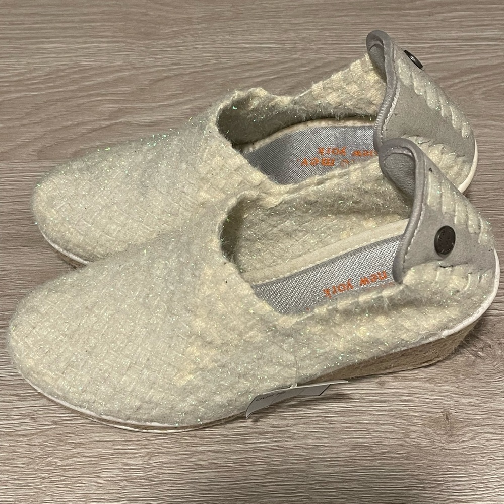 Bernie Mev Wedges